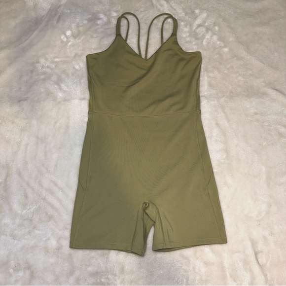 All In Motion Green One Piece Athletic Romper Jumpsuit Size Small - Picture 2 of 10